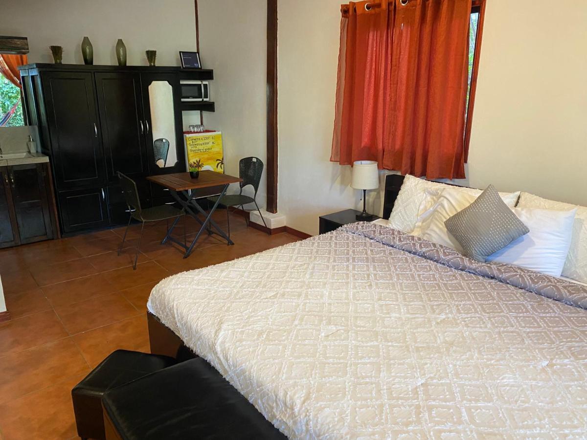 Puerto Viejo de Talamanca Hotel Casa Vito Beachfront מראה חיצוני תמונה